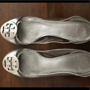 Tory burch Flats silver with clear sides